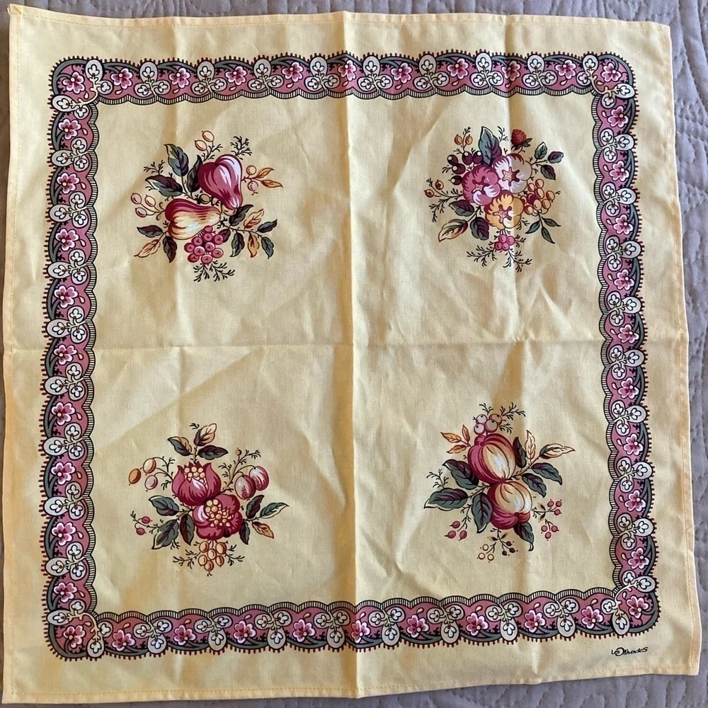 2 Vintage Les Olivades Napkins Provencal French Country Yellow Fruit Floral